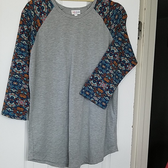 Raglan baseball T, sz L, LulaRoe Randy - Picture 1 of 5